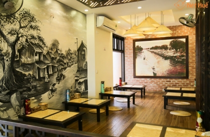 Không gian nhà hàng Nét Huế Láng Hạ